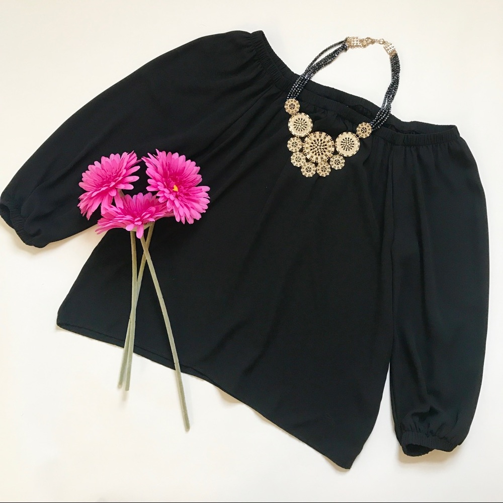 Abbeline Off the Shoulder Peasant Blouse